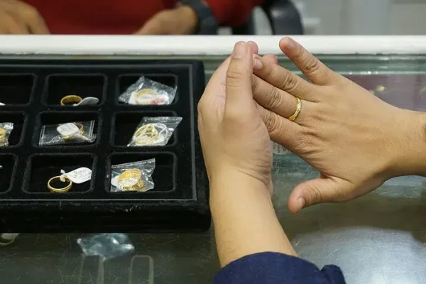 Gold rates in Hyderabad fall as India-Pakistan tensions ease