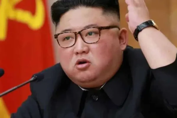North Koreaās Kim supervises drills, urges full preparations for war
